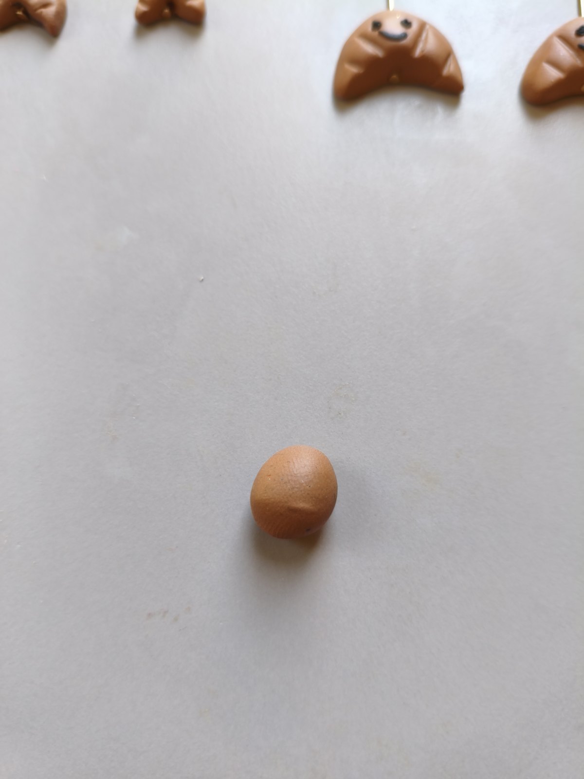 On choisit sa pâte polymère,moi je travaille avec la marque fimo – étape de fabrication artisanale des bijoux Les Pampilles de Gégé