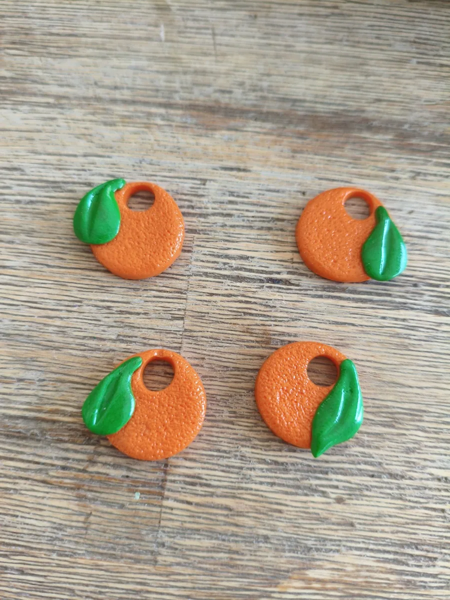 orange – vue 2 – orange , vert – Pâte polymère